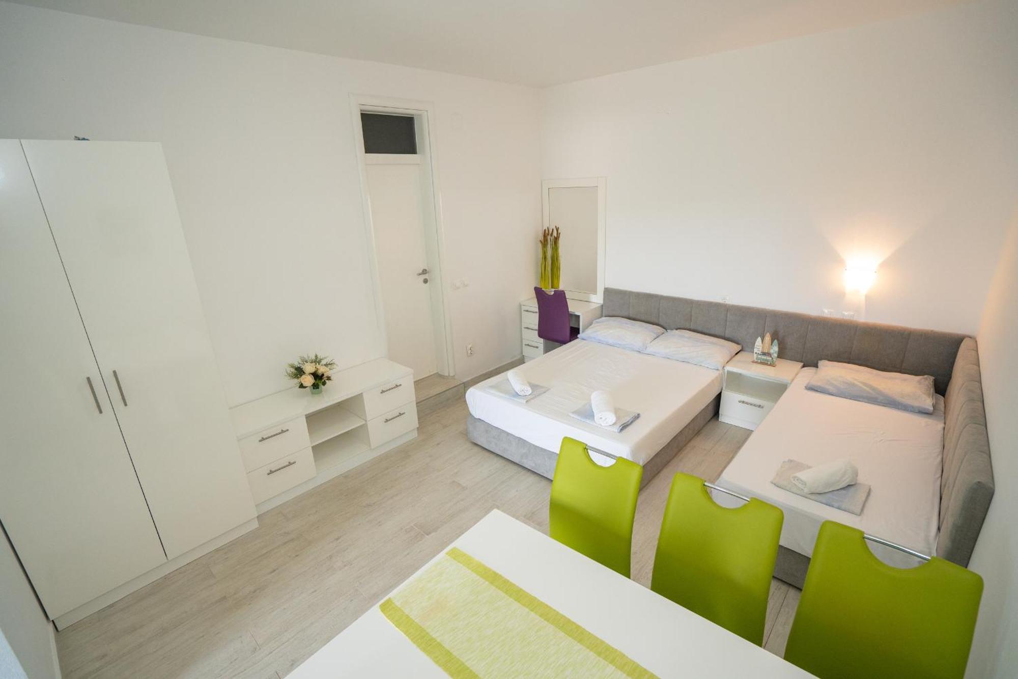 Garden Resort - Apartments Maslina Potocnica Экстерьер фото