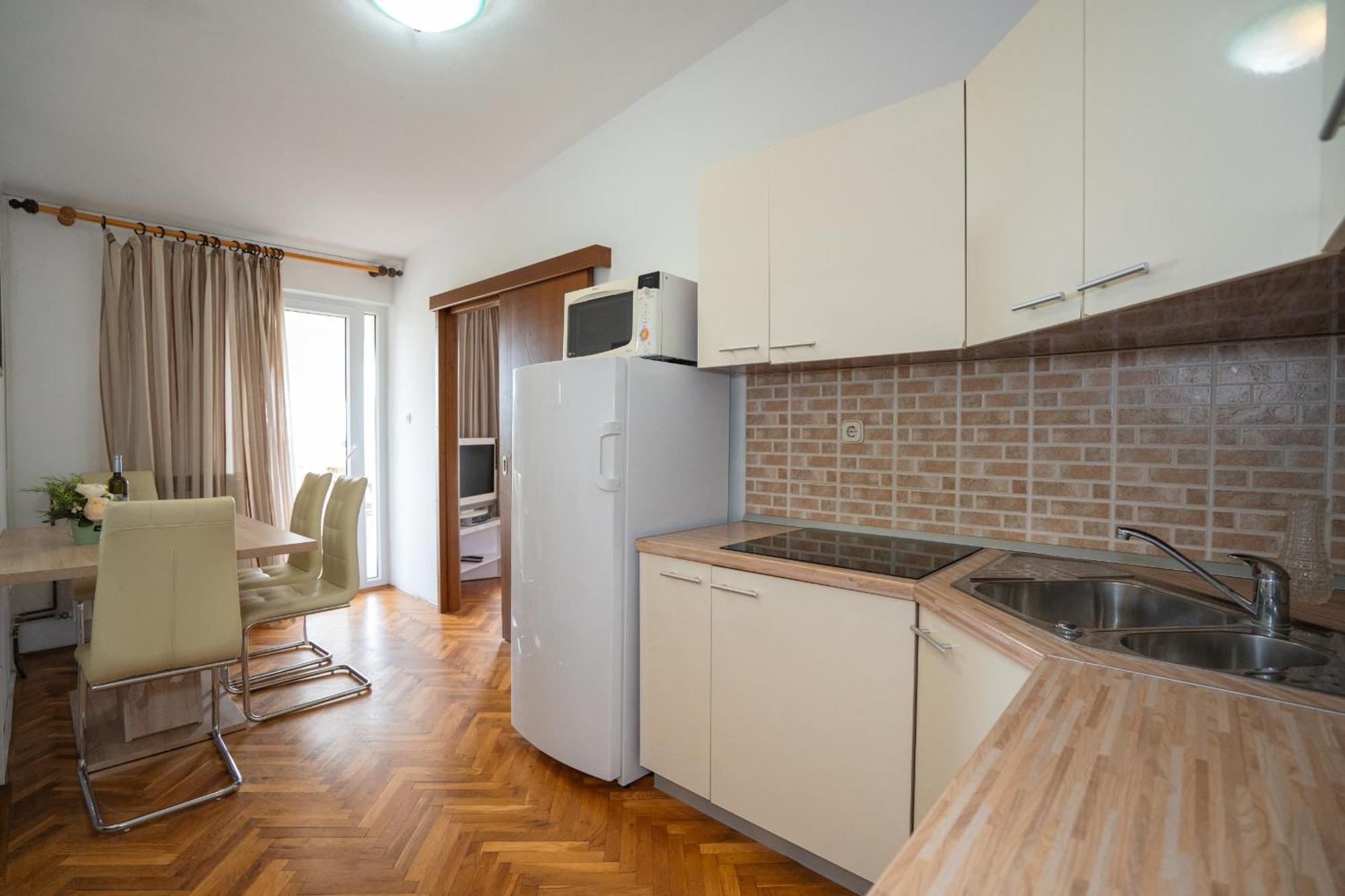 Garden Resort - Apartments Maslina Potocnica Экстерьер фото