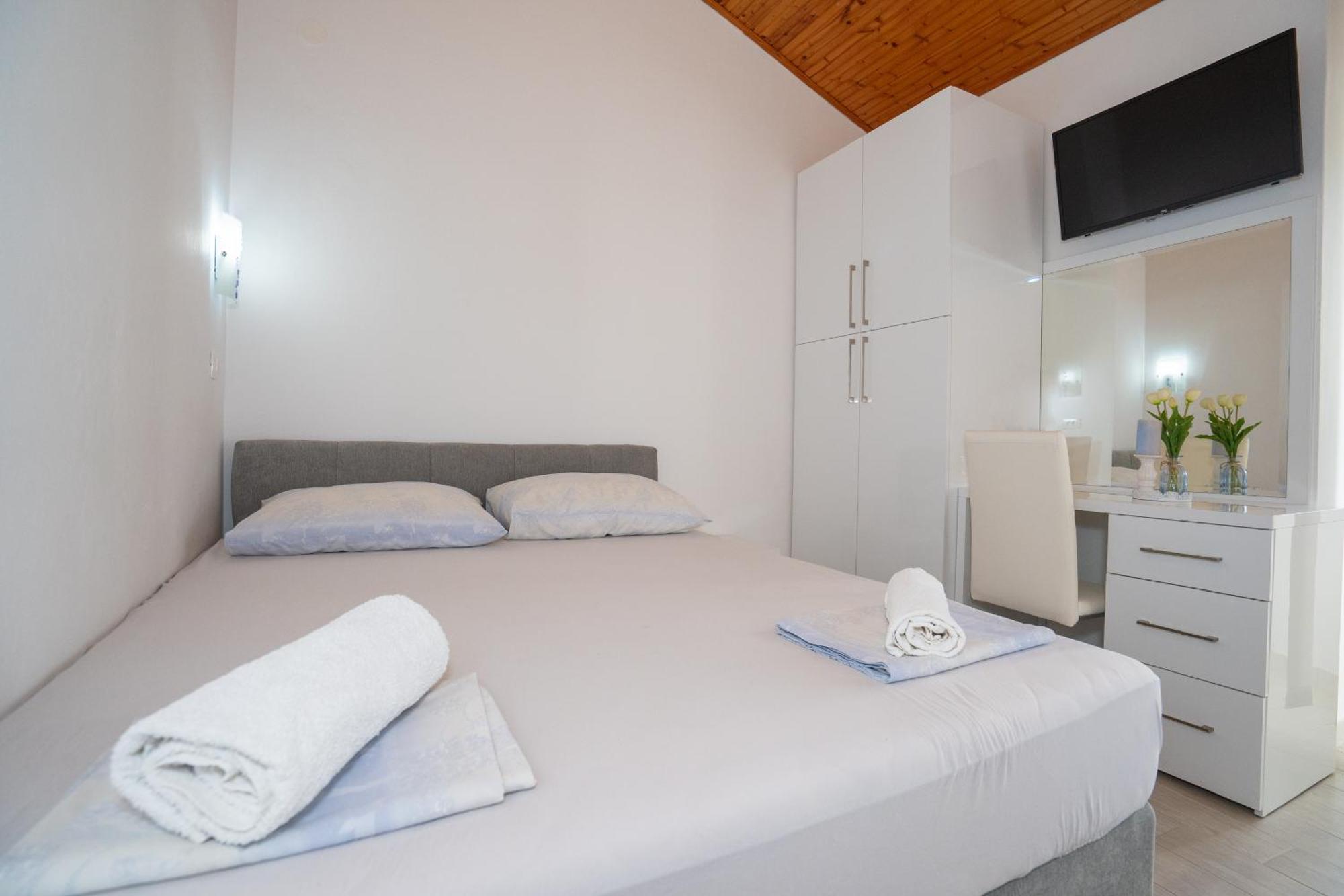 Garden Resort - Apartments Maslina Potocnica Номер фото