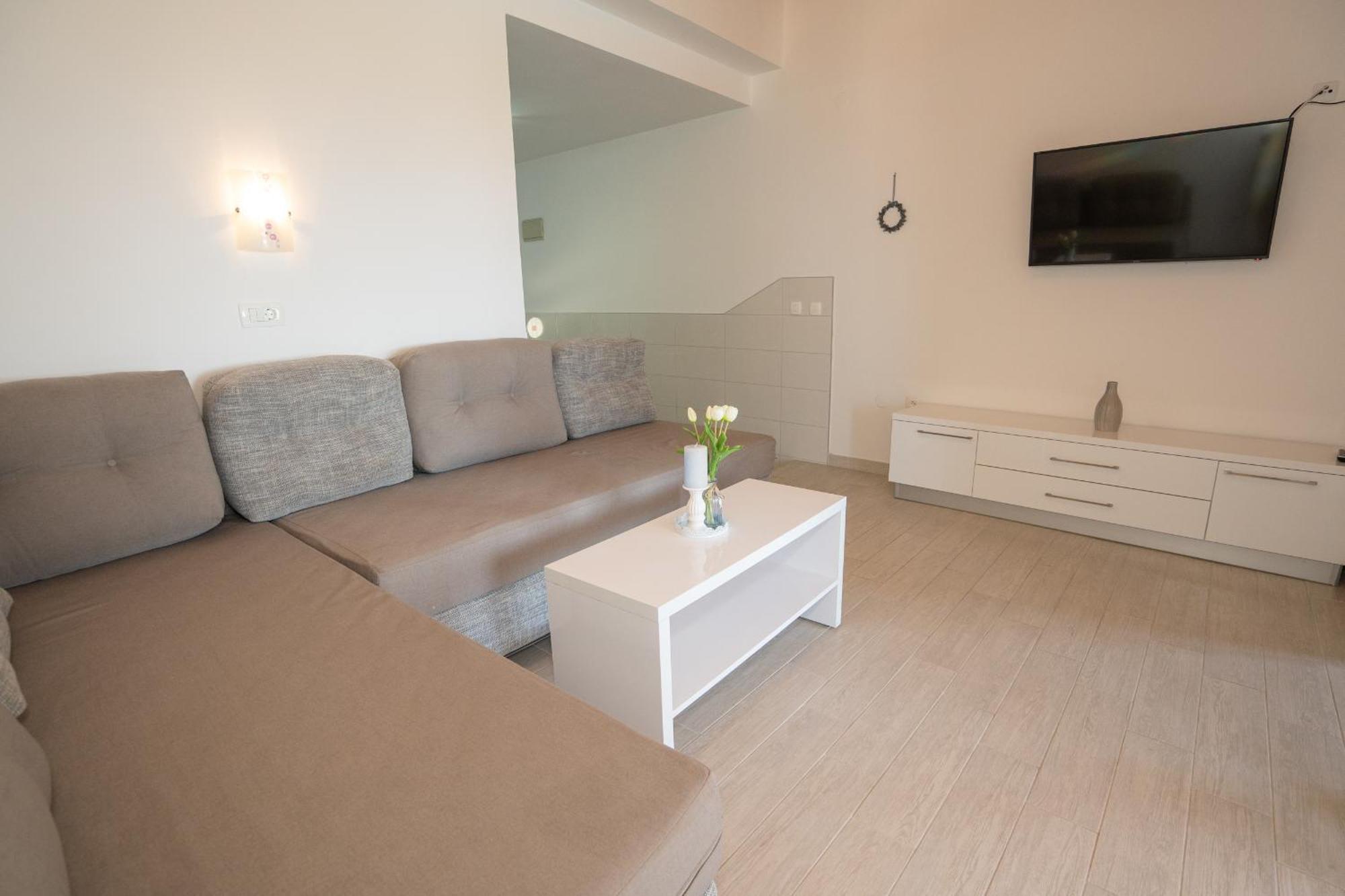 Garden Resort - Apartments Maslina Potocnica Номер фото